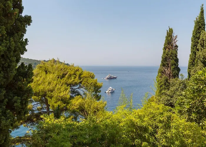 Cypress * Ντουμπρόβνικ