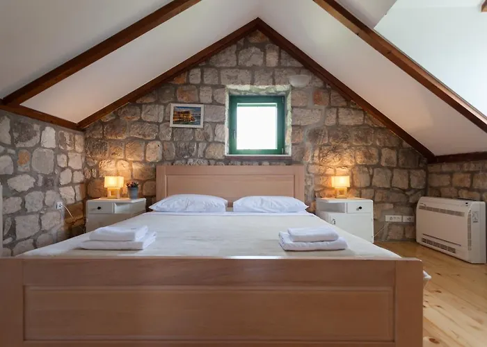 Cypress * דוברובניק